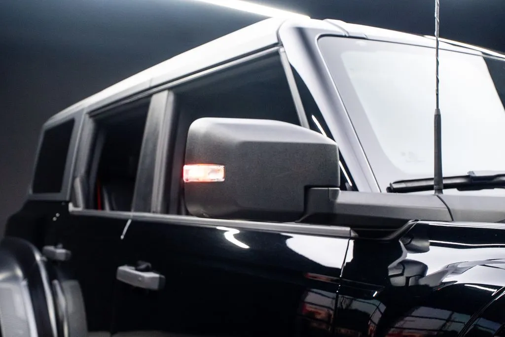 Ford Bronco photo 18
