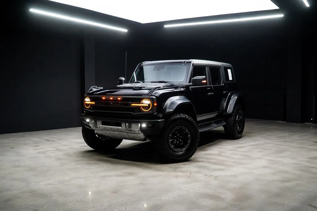 Ford Bronco photo 57