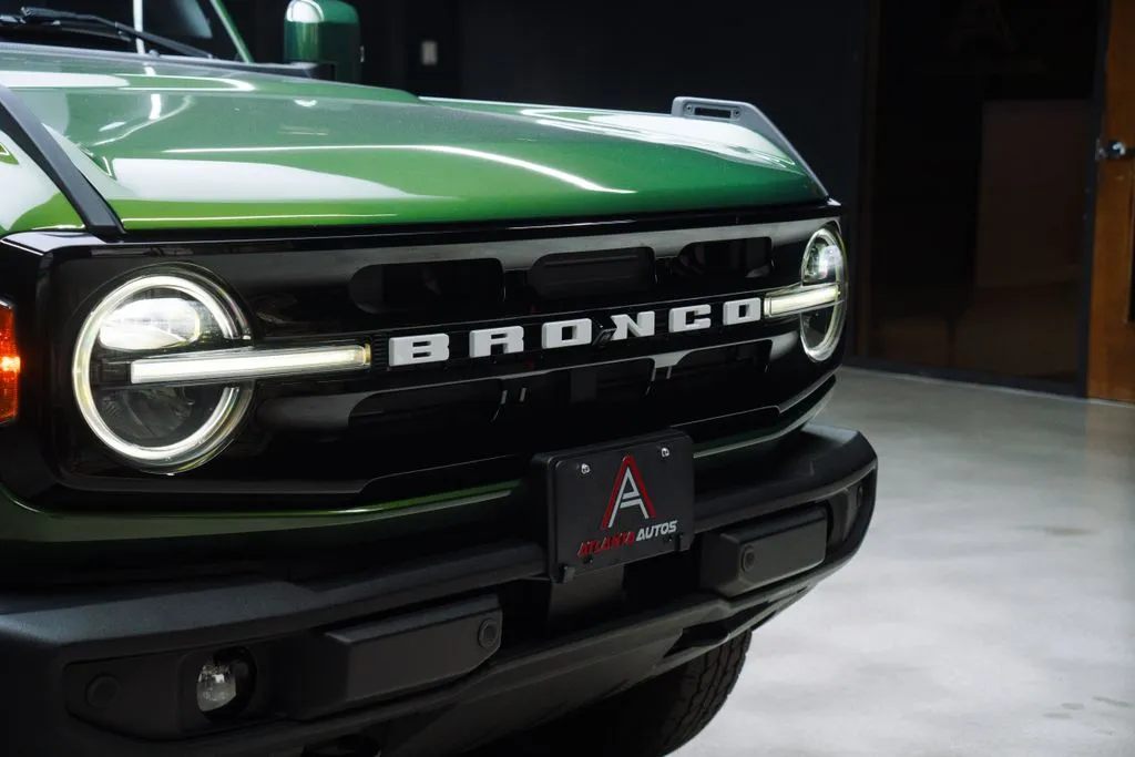 Ford Bronco photo 8