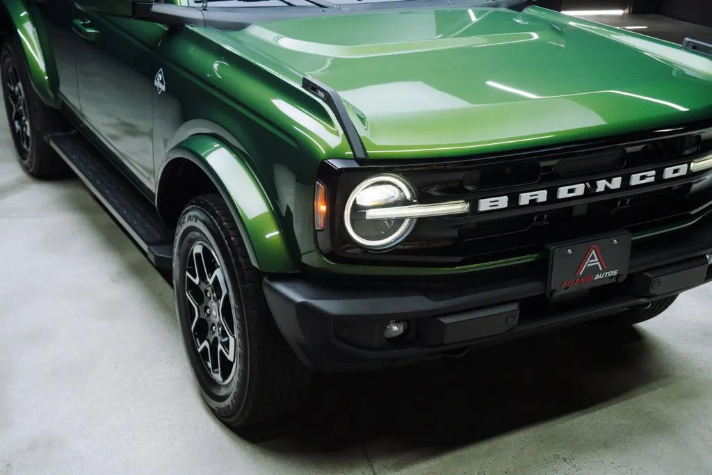 Ford Bronco photo 10