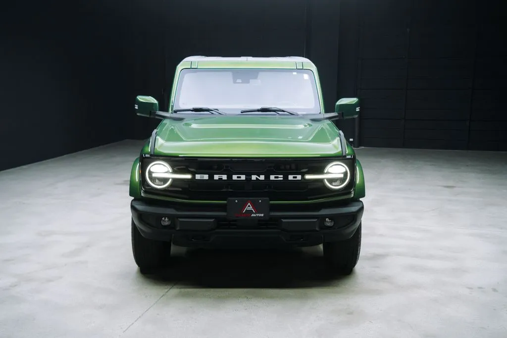 Ford Bronco photo 7
