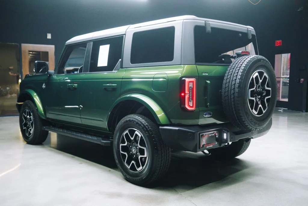 Ford Bronco photo 20