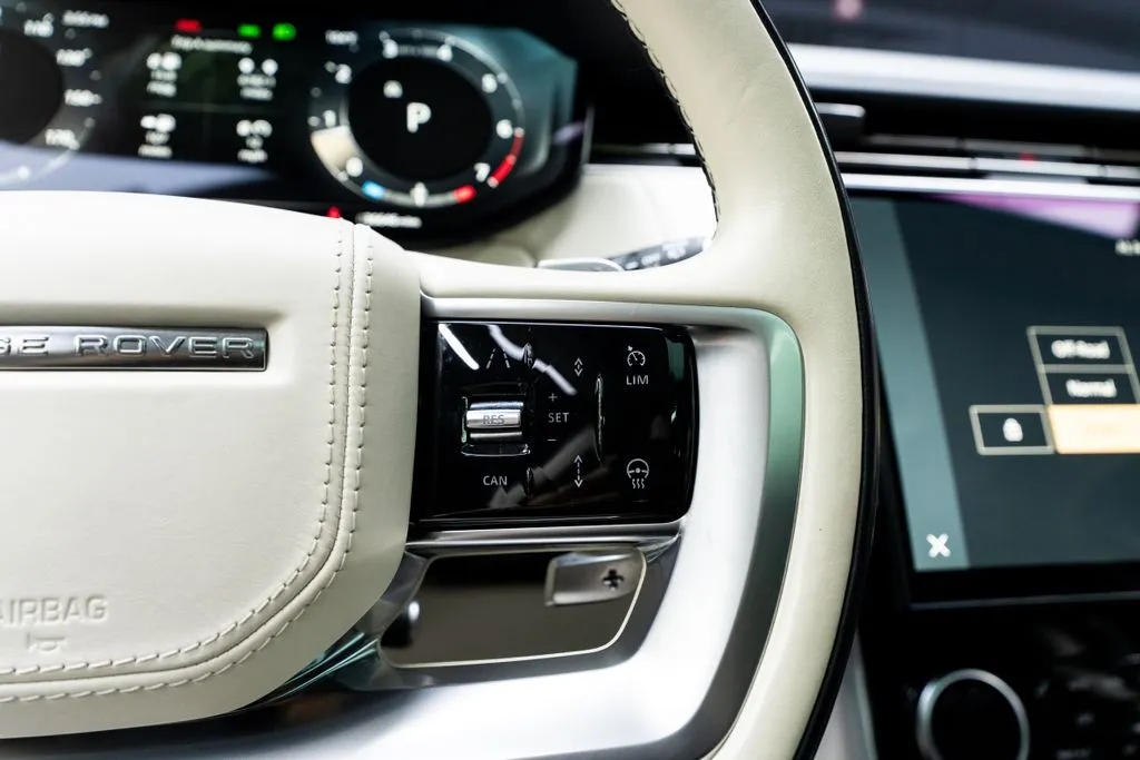 Land Rover Range Rover photo 32