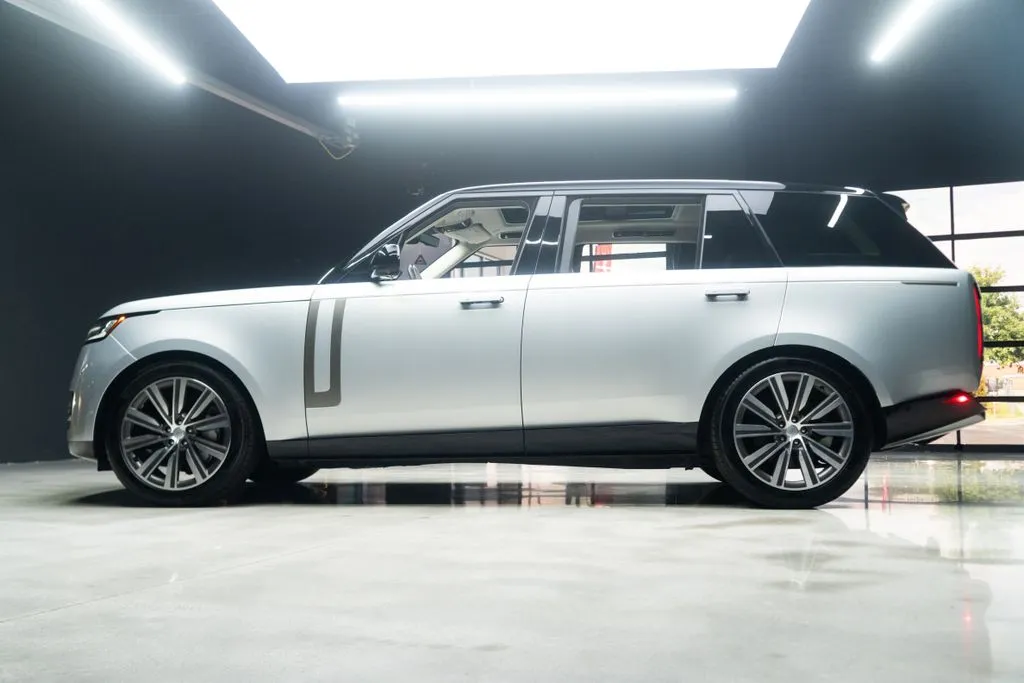 Land Rover Range Rover photo 20
