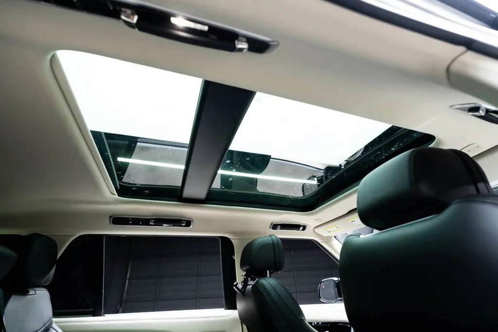 Land Rover Range Rover photo 44