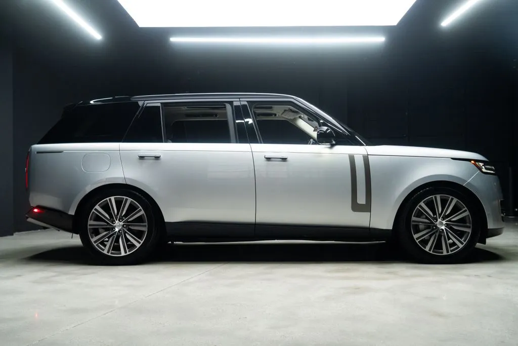 Land Rover Range Rover photo 10