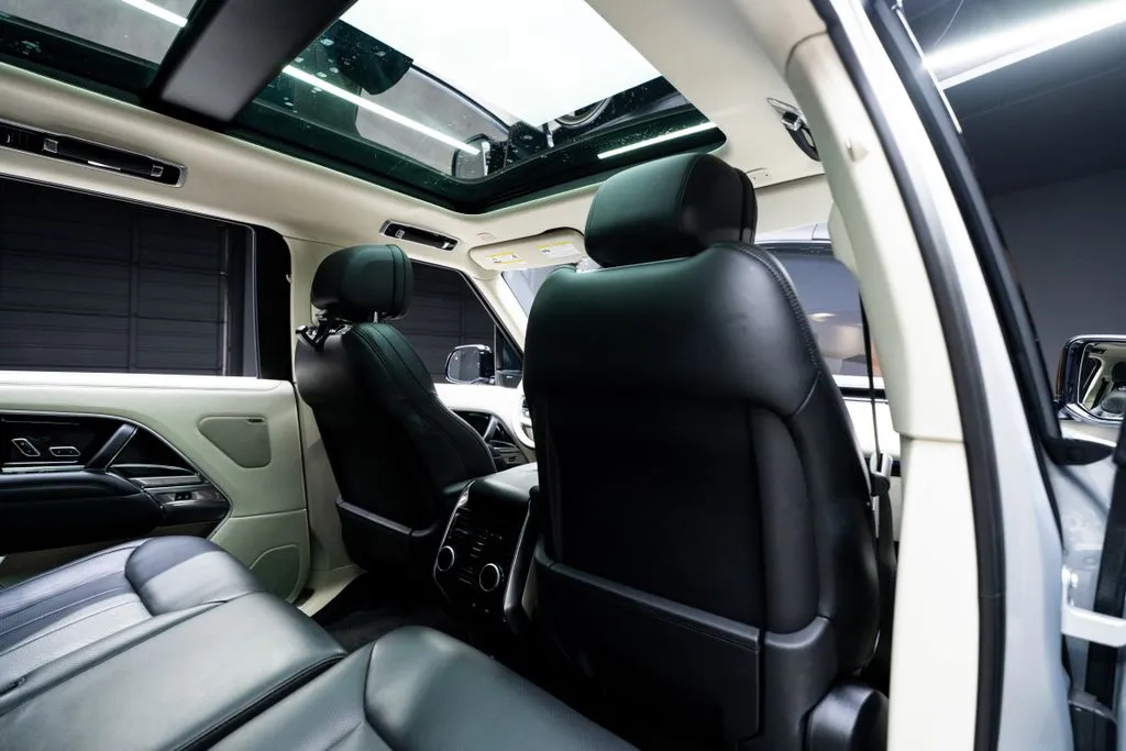 Land Rover Range Rover photo 42