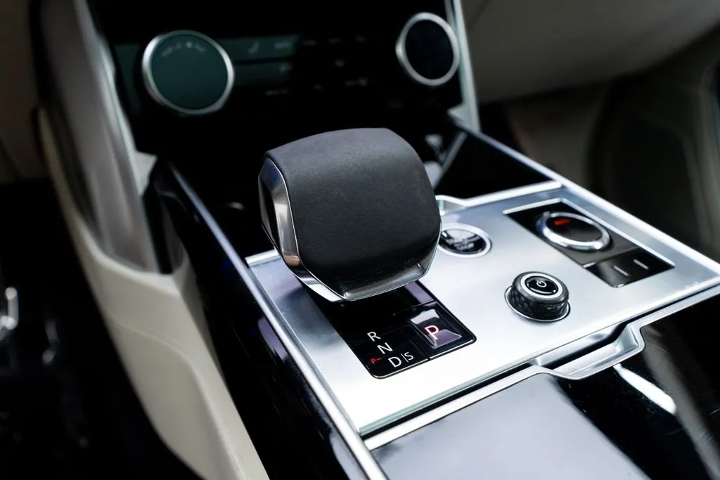 Land Rover Range Rover photo 36