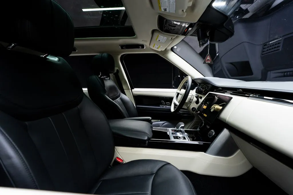 Land Rover Range Rover photo 40