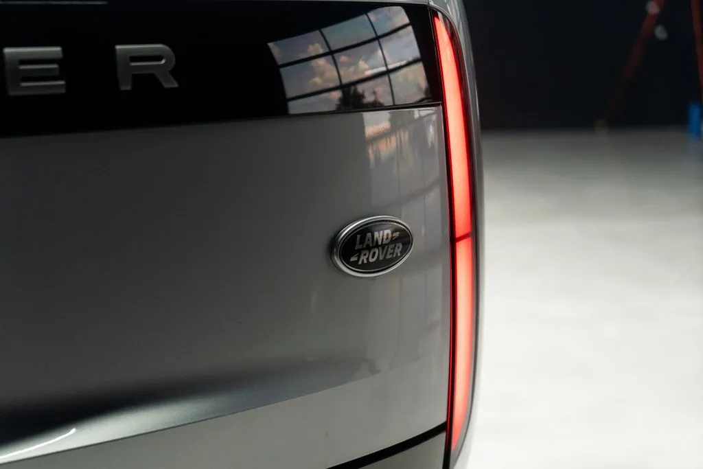 Land Rover Range Rover photo 18