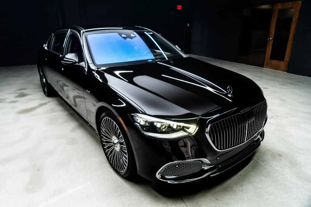 Mercedes-Benz S-Class photo 10