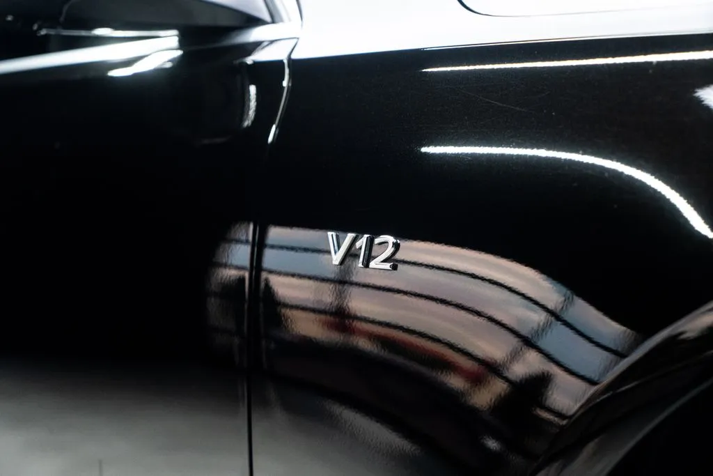 Mercedes-Benz S-Class photo 15