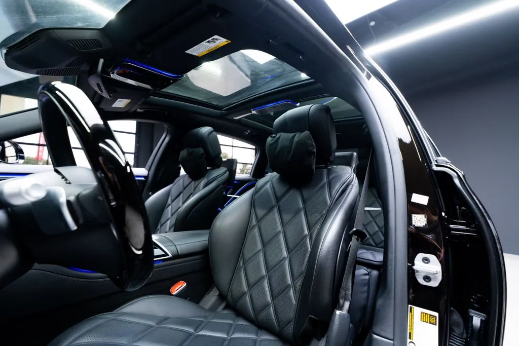 Mercedes-Benz S-Class photo 36