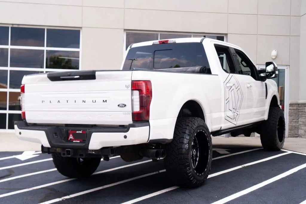 Ford F-250SD photo 14