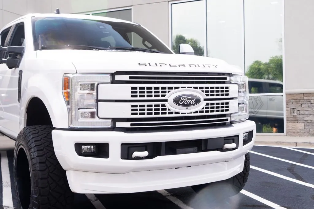 Ford F-250SD photo 5