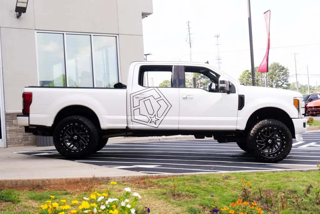 Ford F-250SD photo 8