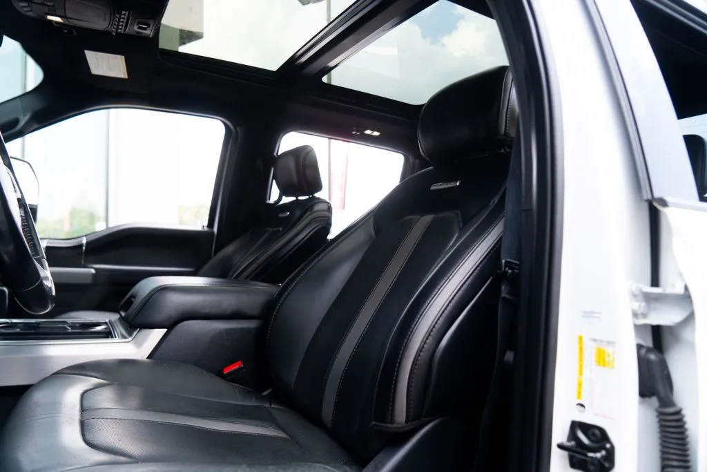 Ford F-250SD photo 21