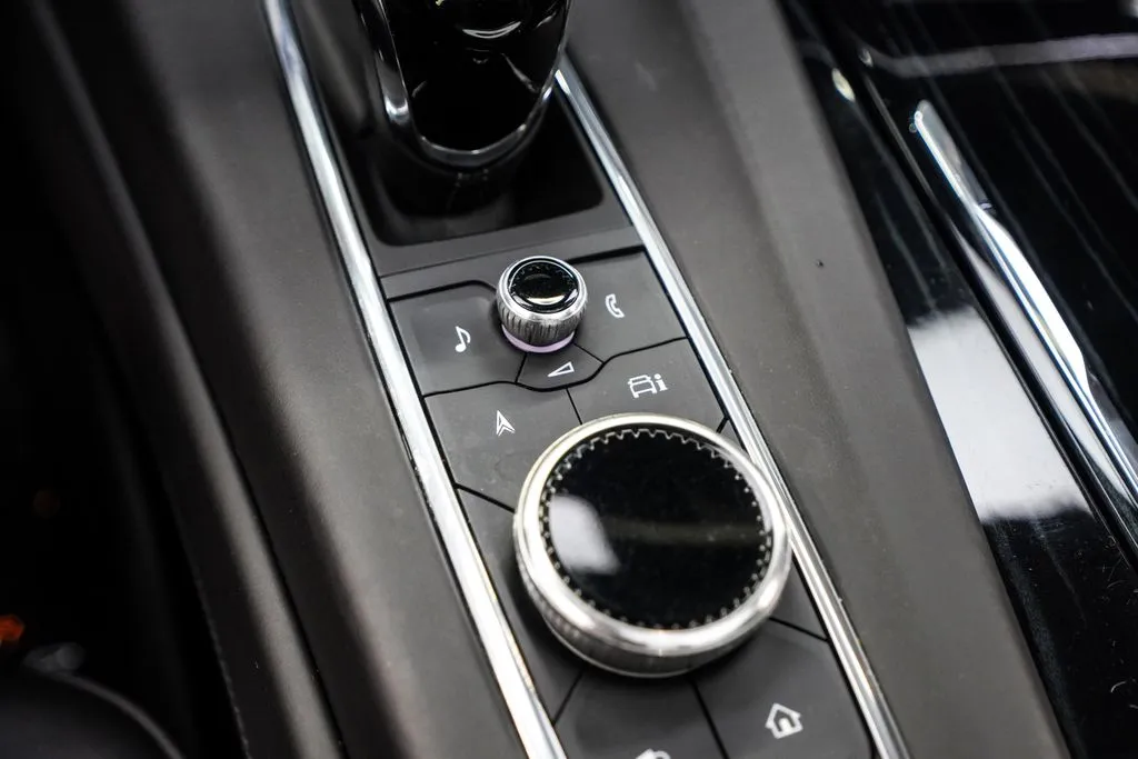 Cadillac Escalade photo 42