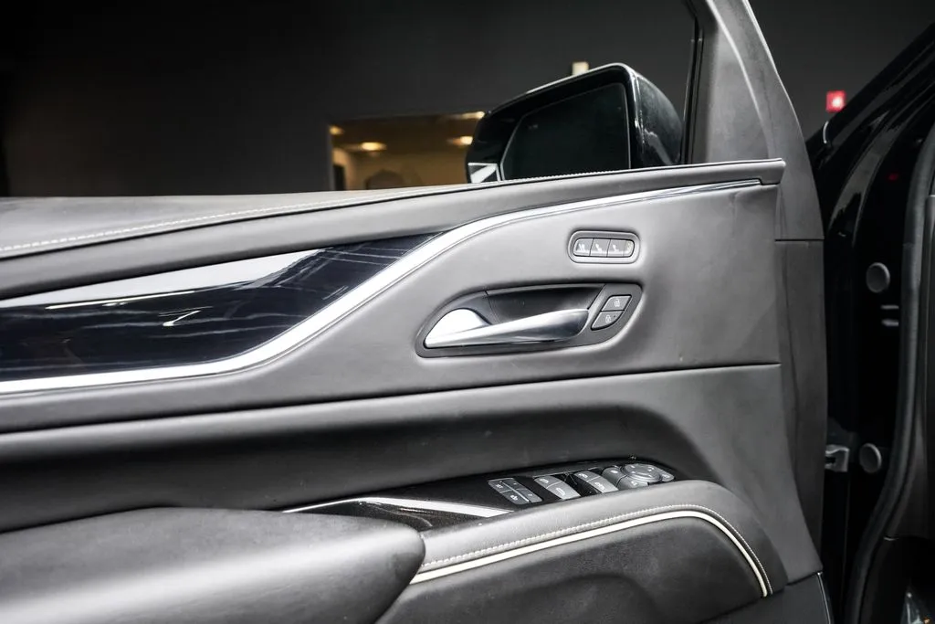 Cadillac Escalade photo 27