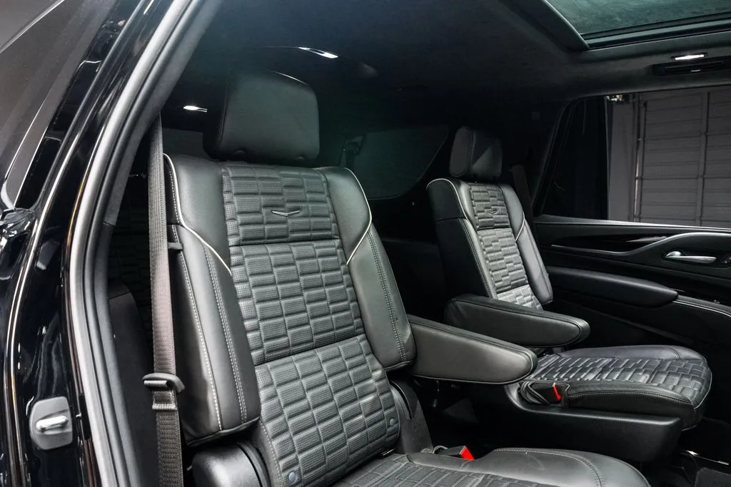 Cadillac Escalade photo 51
