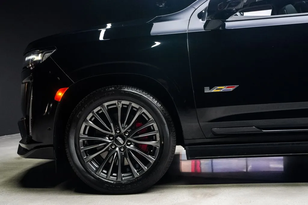 Cadillac Escalade photo 24