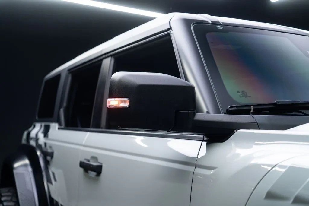 Ford Bronco photo 20