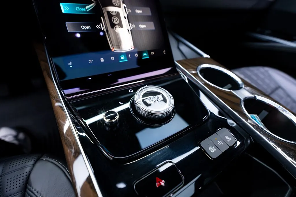 Cadillac Escalade photo 44