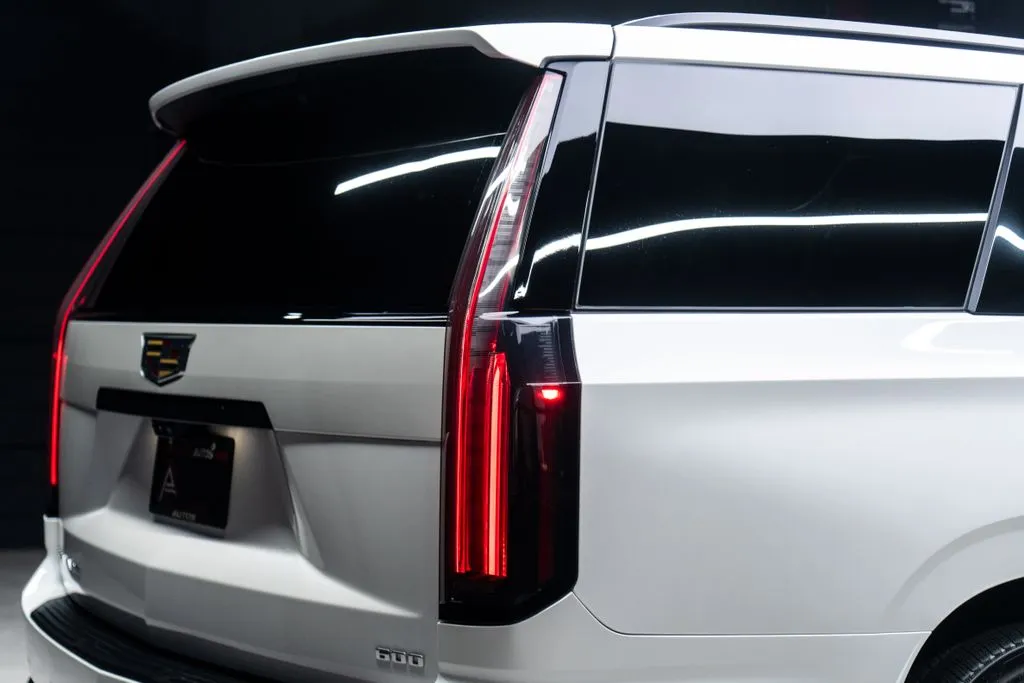 Cadillac Escalade photo 17