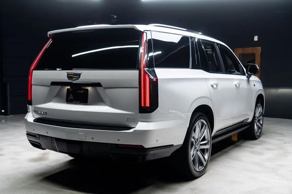 Cadillac Escalade photo 18