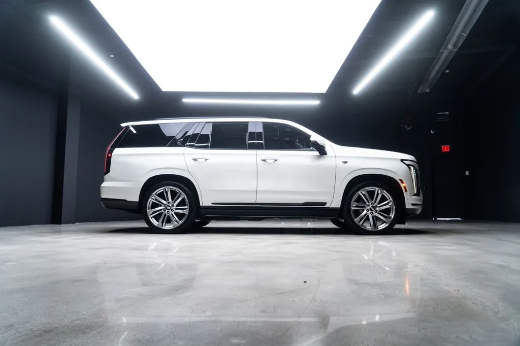 Cadillac Escalade photo 10
