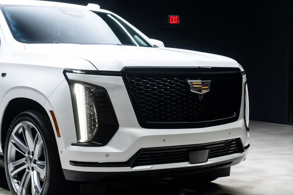 Cadillac Escalade photo 8