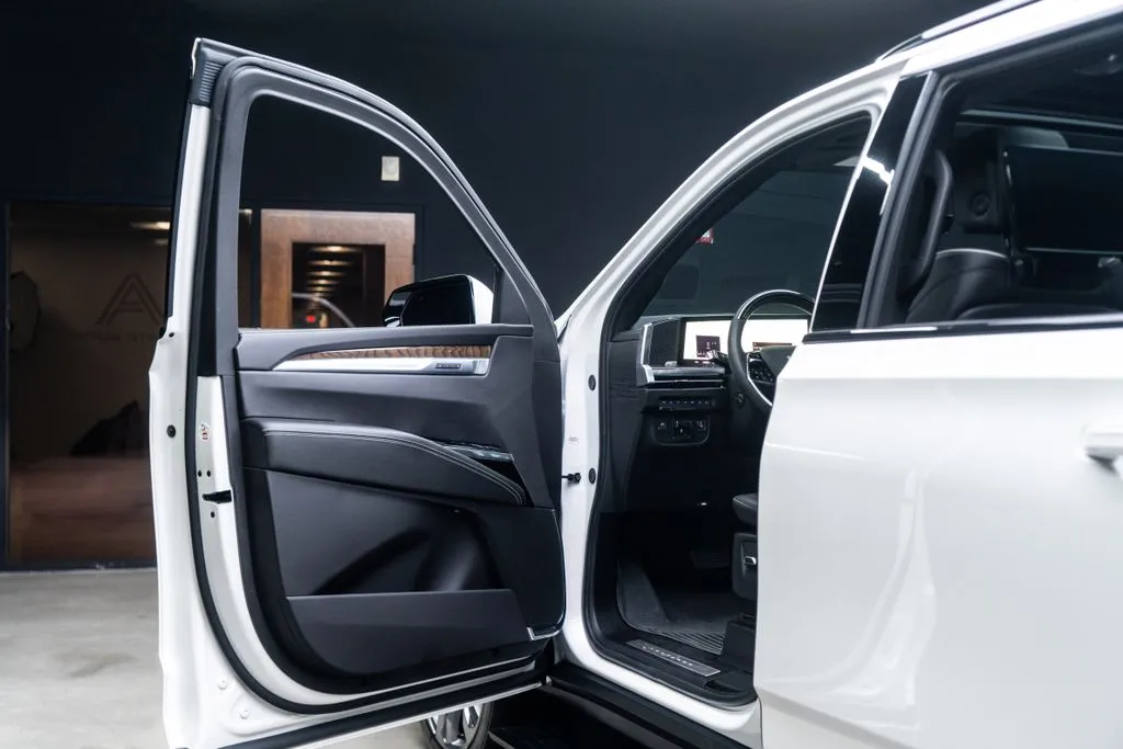 Cadillac Escalade photo 27