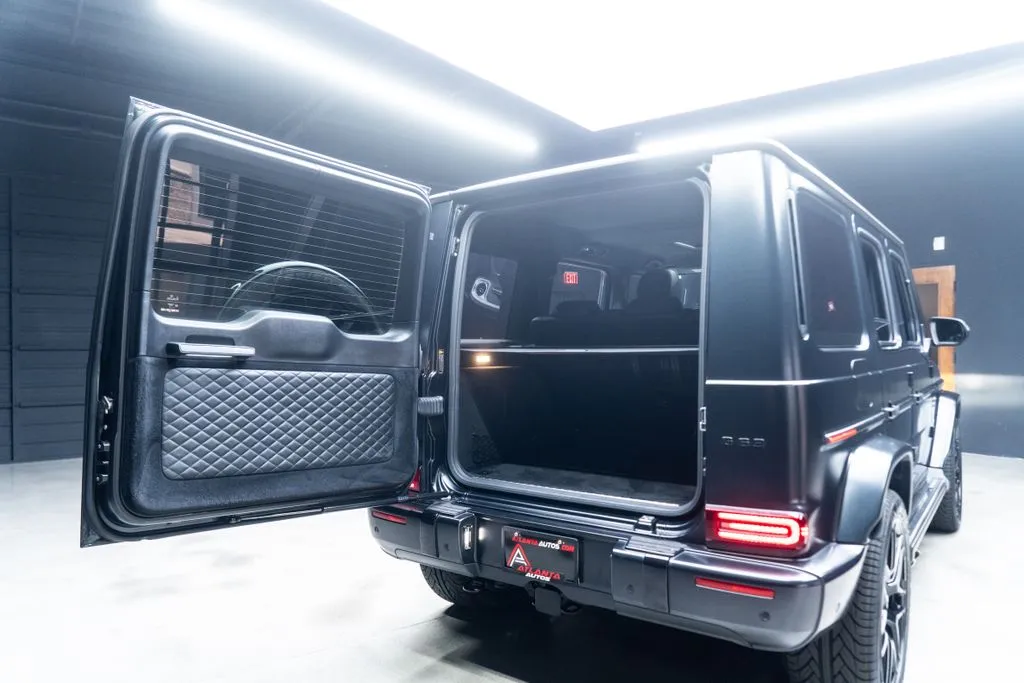 Mercedes-Benz G-Class photo 46