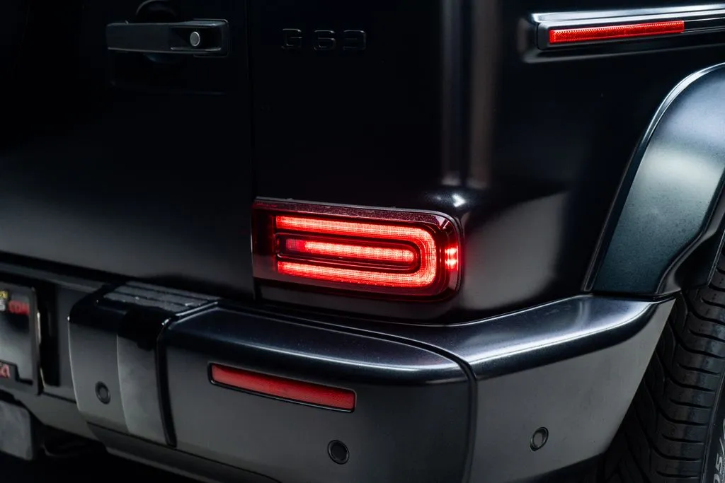 Mercedes-Benz G-Class photo 15