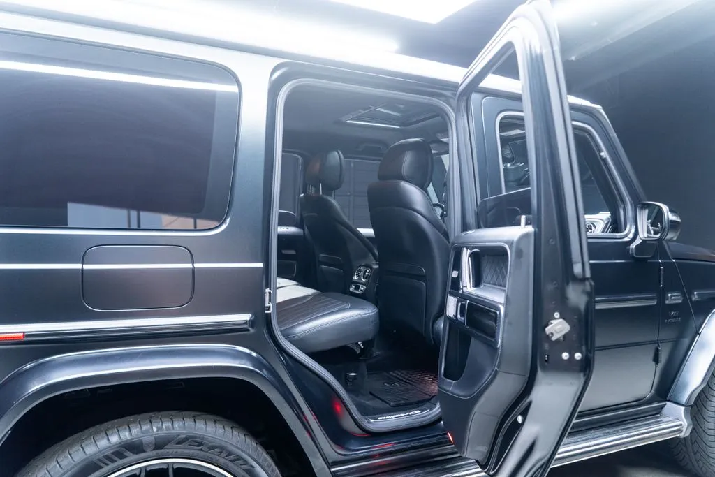 Mercedes-Benz G-Class photo 45