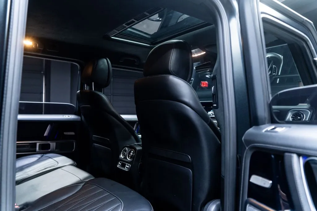 Mercedes-Benz G-Class photo 42