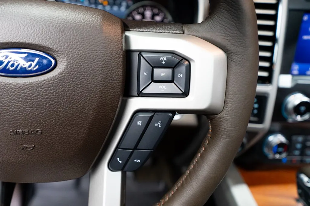 Ford F-150 photo 27