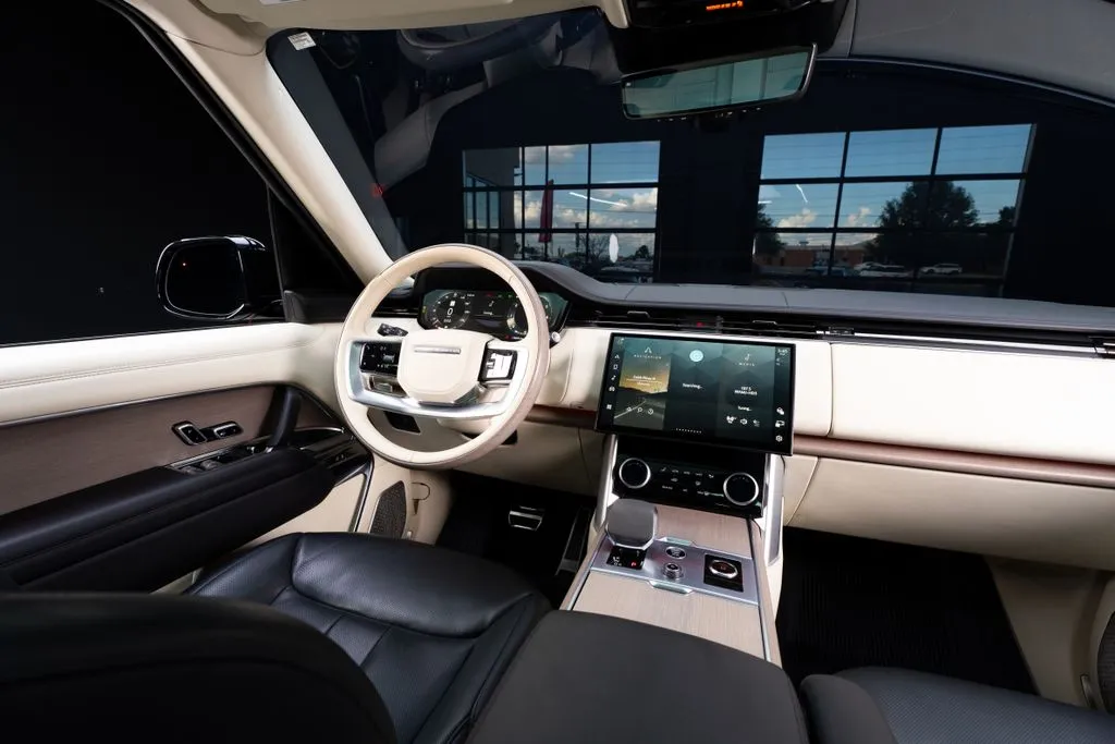 Land Rover Range Rover photo 38