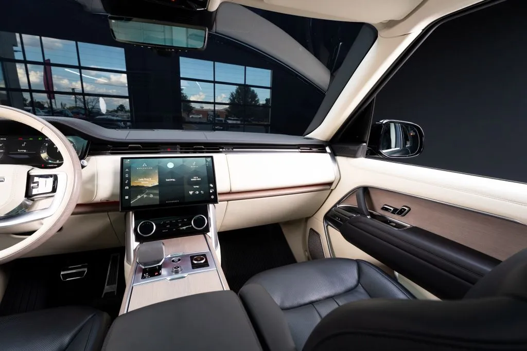 Land Rover Range Rover photo 39