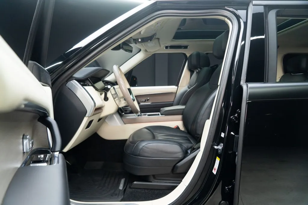 Land Rover Range Rover photo 23