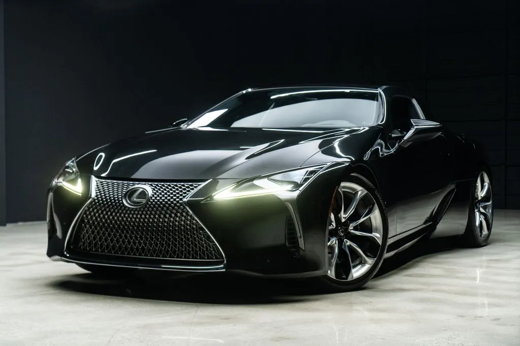 Lexus LC photo 2