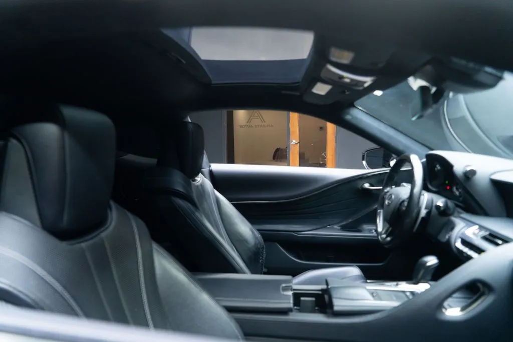Lexus LC photo 41