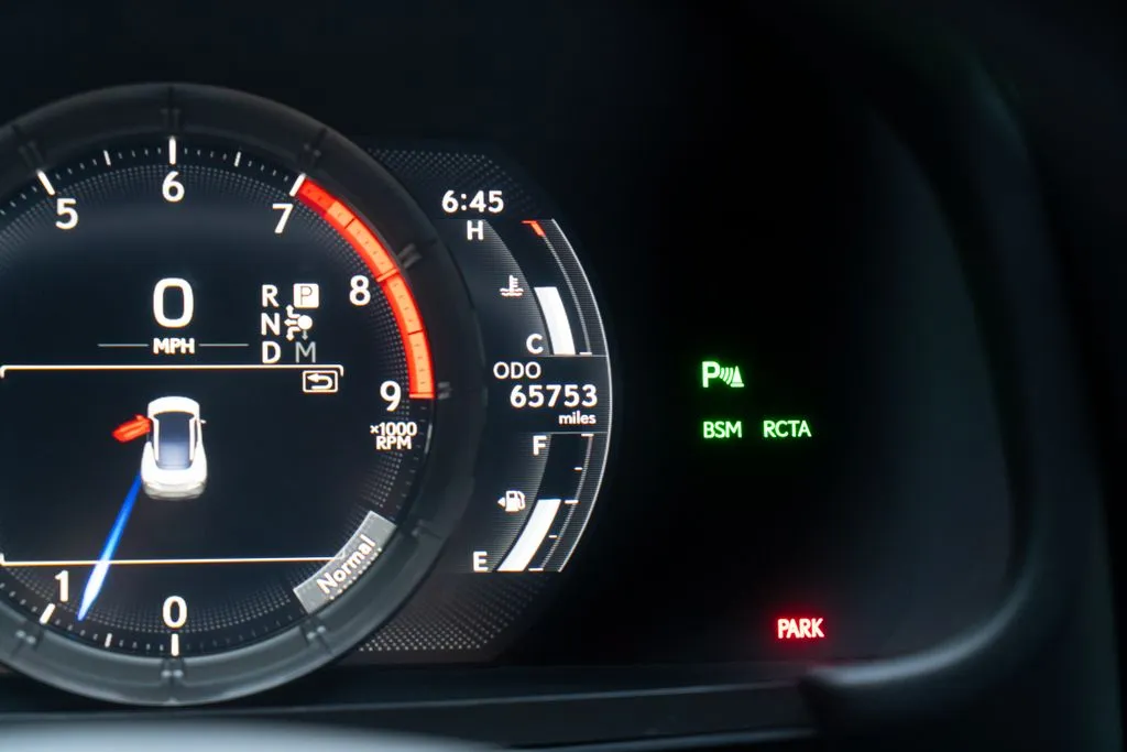 Lexus LC photo 32