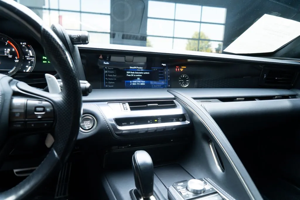Lexus LC photo 33