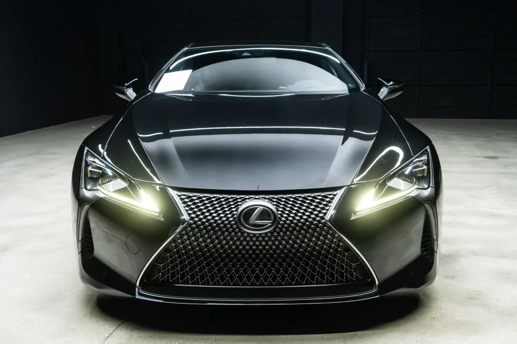 Lexus LC photo 4