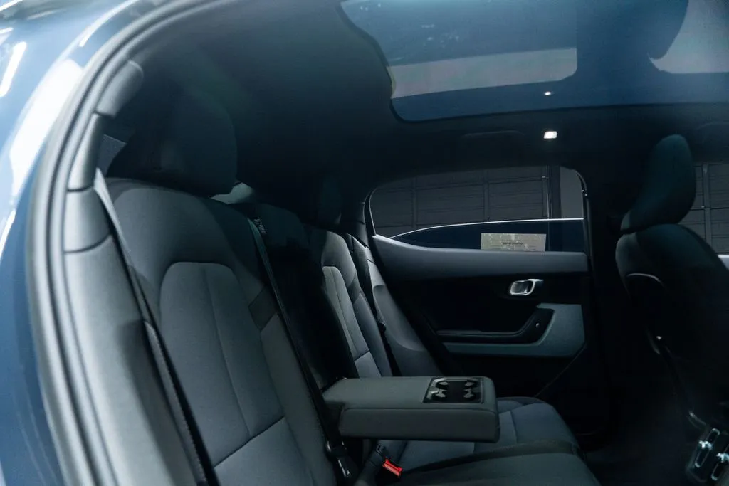 Polestar 2 photo 36