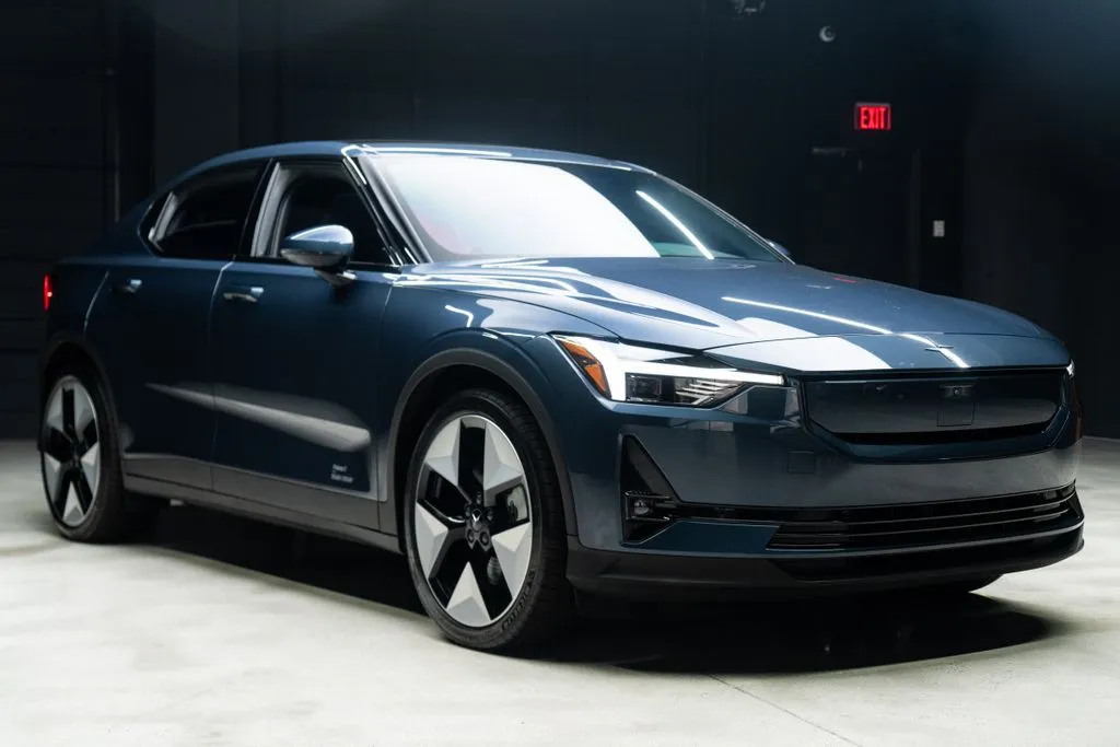 Polestar 2 photo 8