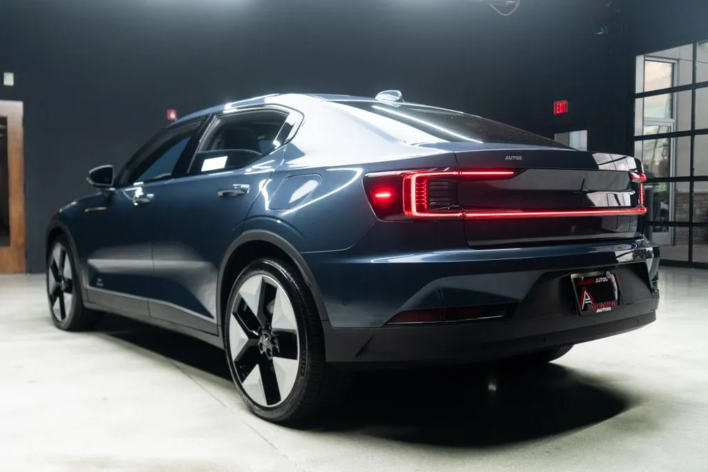 Polestar 2 photo 20