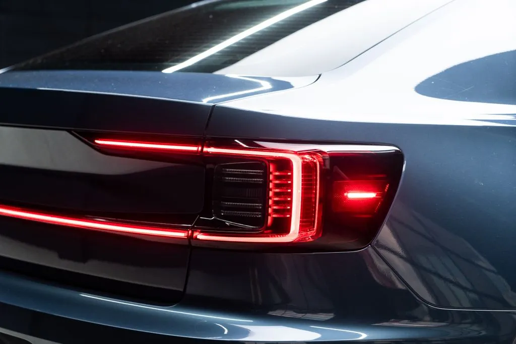 Polestar 2 photo 16