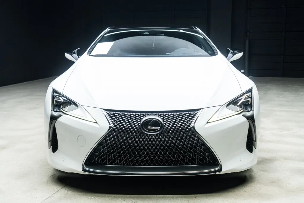 Lexus LC photo 3